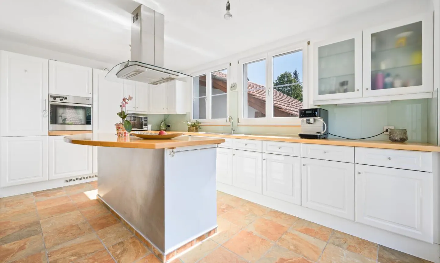 Family-friendly and close to nature – living with high quality of life - Photo 10 of 11