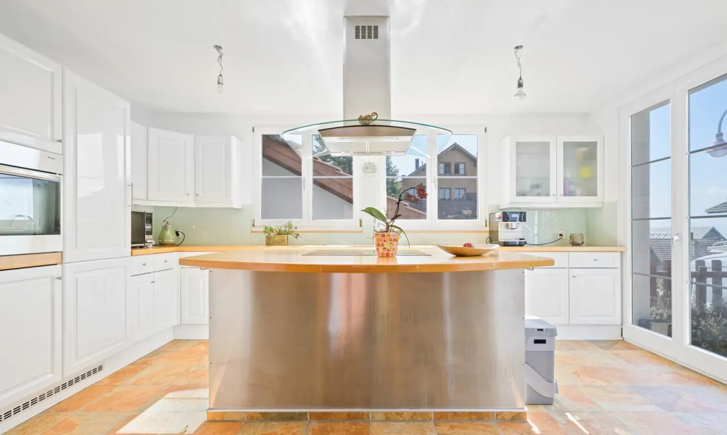 Family-friendly and close to nature – living with high quality of life - Photo 9 of 11