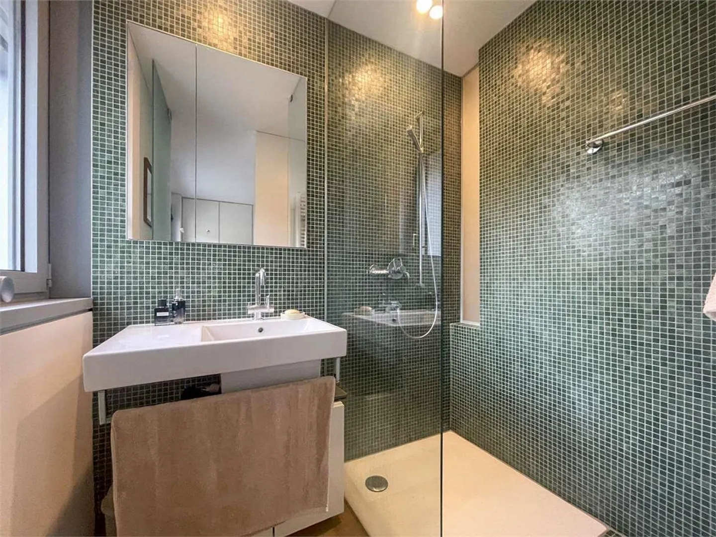 Penthouse Duplex avec Vue sur le Lac; Luxe Absolu et Maison Secondaire - Photo 11 sur 13