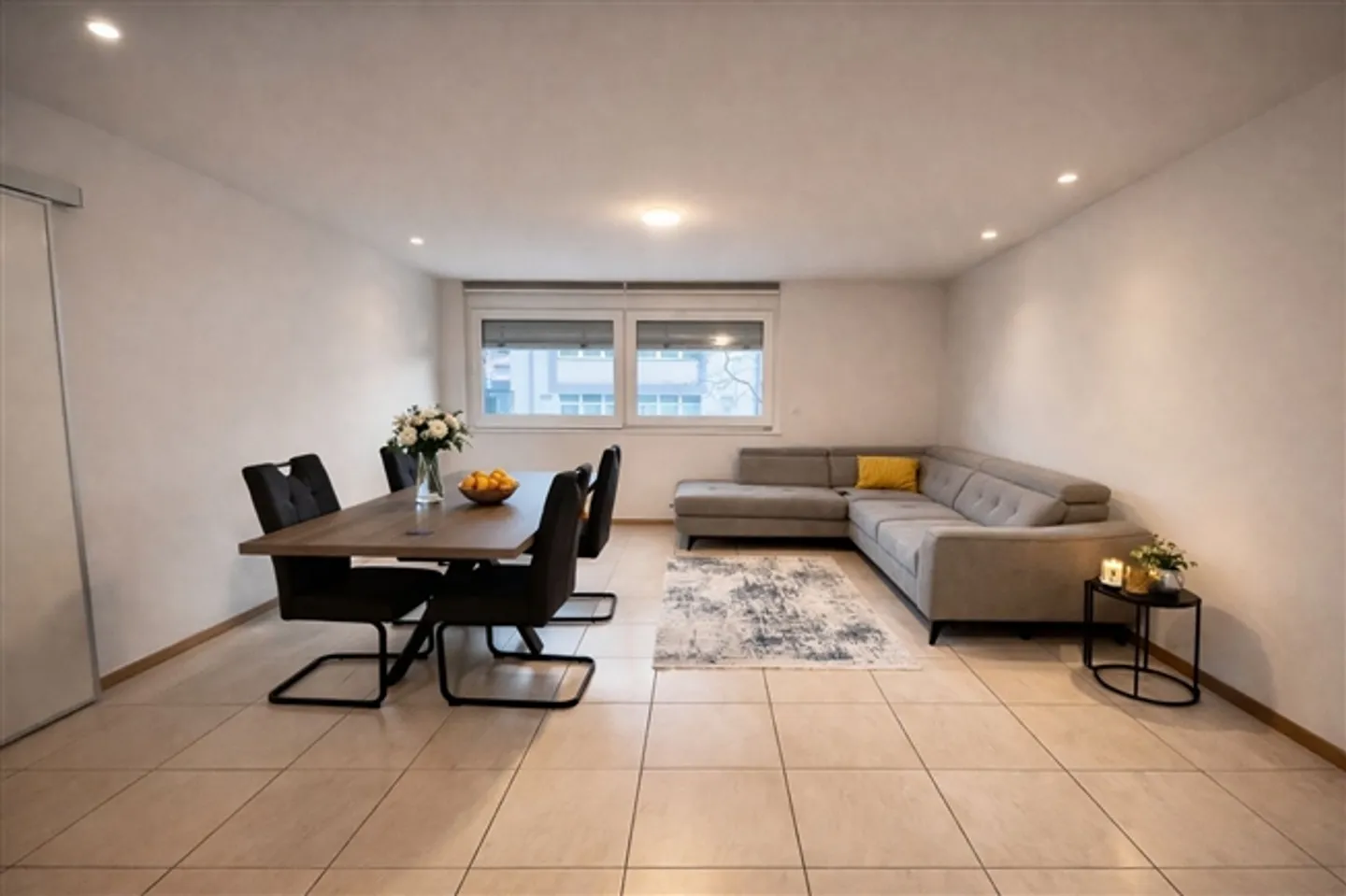 «Appartamento in affitto, Rue du Lac (Distretto Riviera-Pays-d'Enhaut, Svizzera)» - Foto 2 di 11