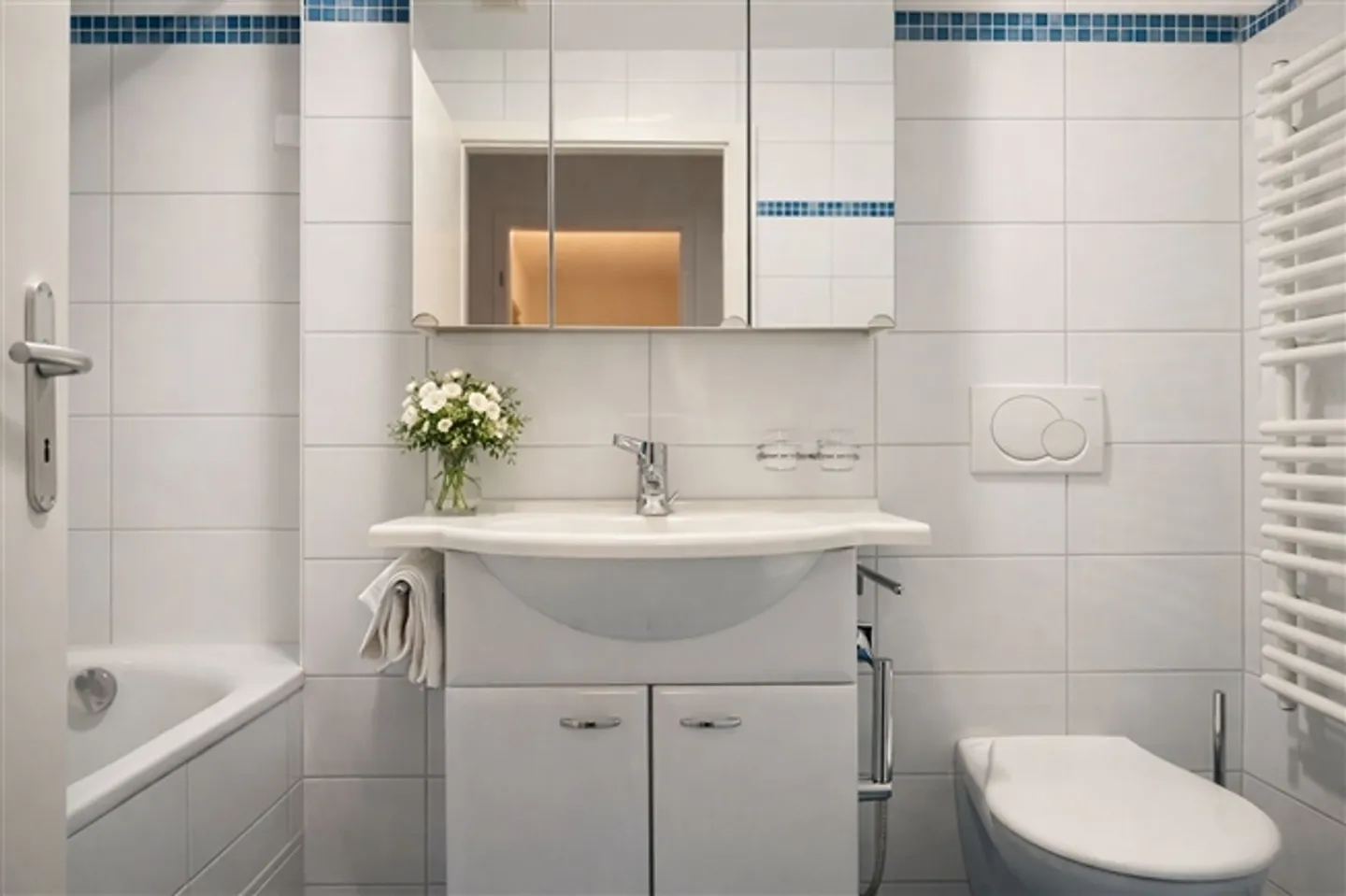 «Appartamento in affitto, Rue du Lac (Distretto Riviera-Pays-d'Enhaut, Svizzera)» - Foto 10 di 11