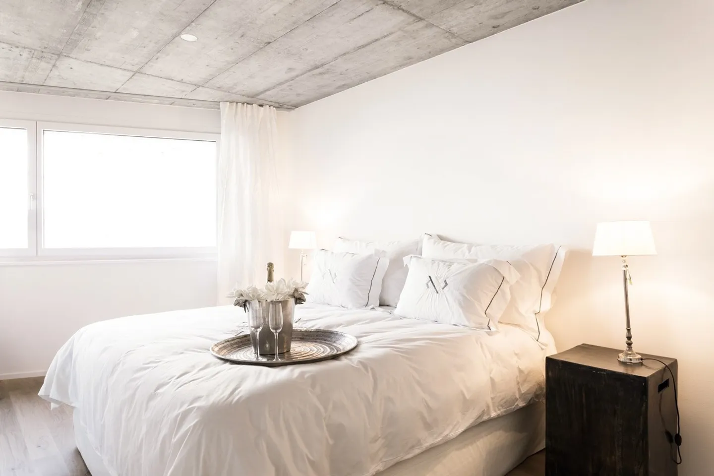 Appartement spacieux en emplacement central - Photo 4 sur 8