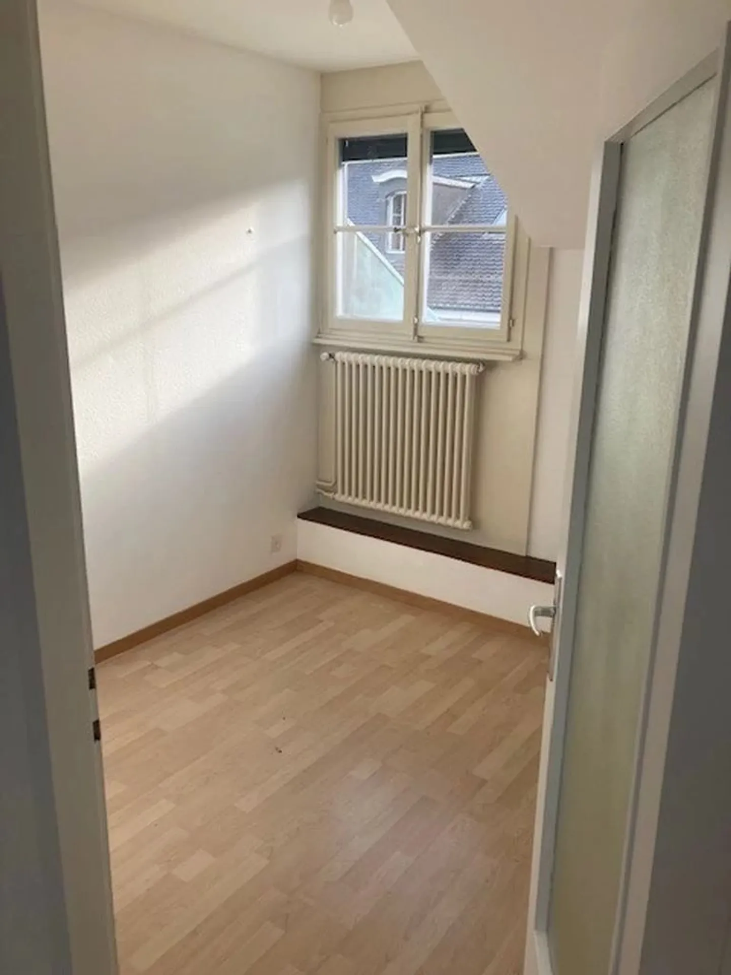 Charming 3-Room Apartment in Carouge - Photo 4 of 6