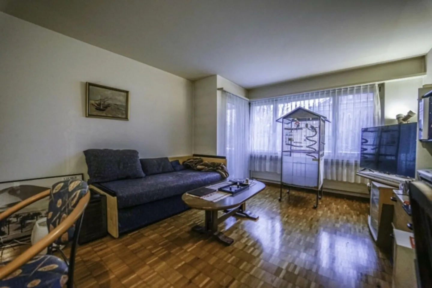 Quiet and Cozy 2.5-Room Apartment with Patio - Photo 5 of 10