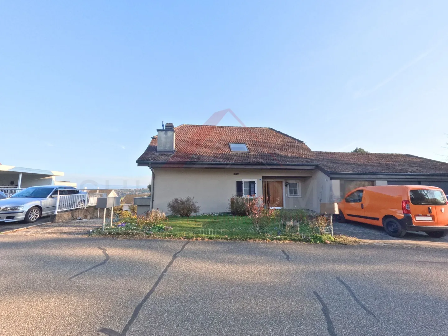 Living with a View - 5.5 Room House in the Best Location of Lohn-Ammannsegg - Photo 1 of 29