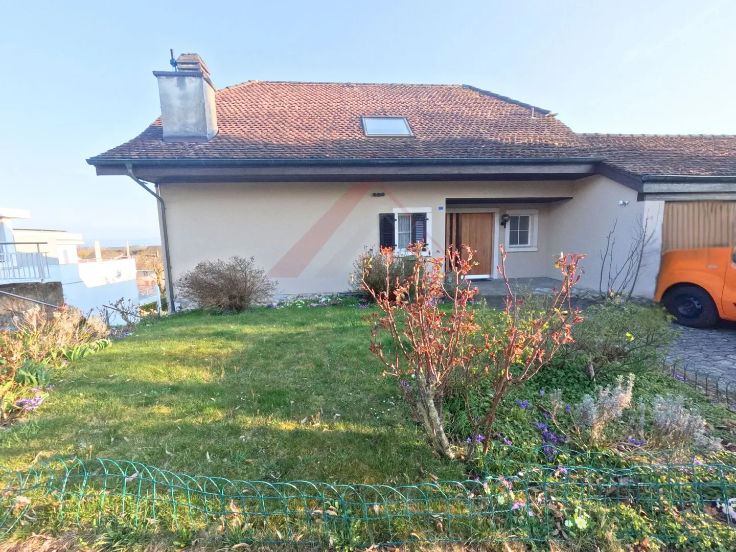 Living with a View - 5.5 Room House in the Best Location of Lohn-Ammannsegg - Photo 4 of 29