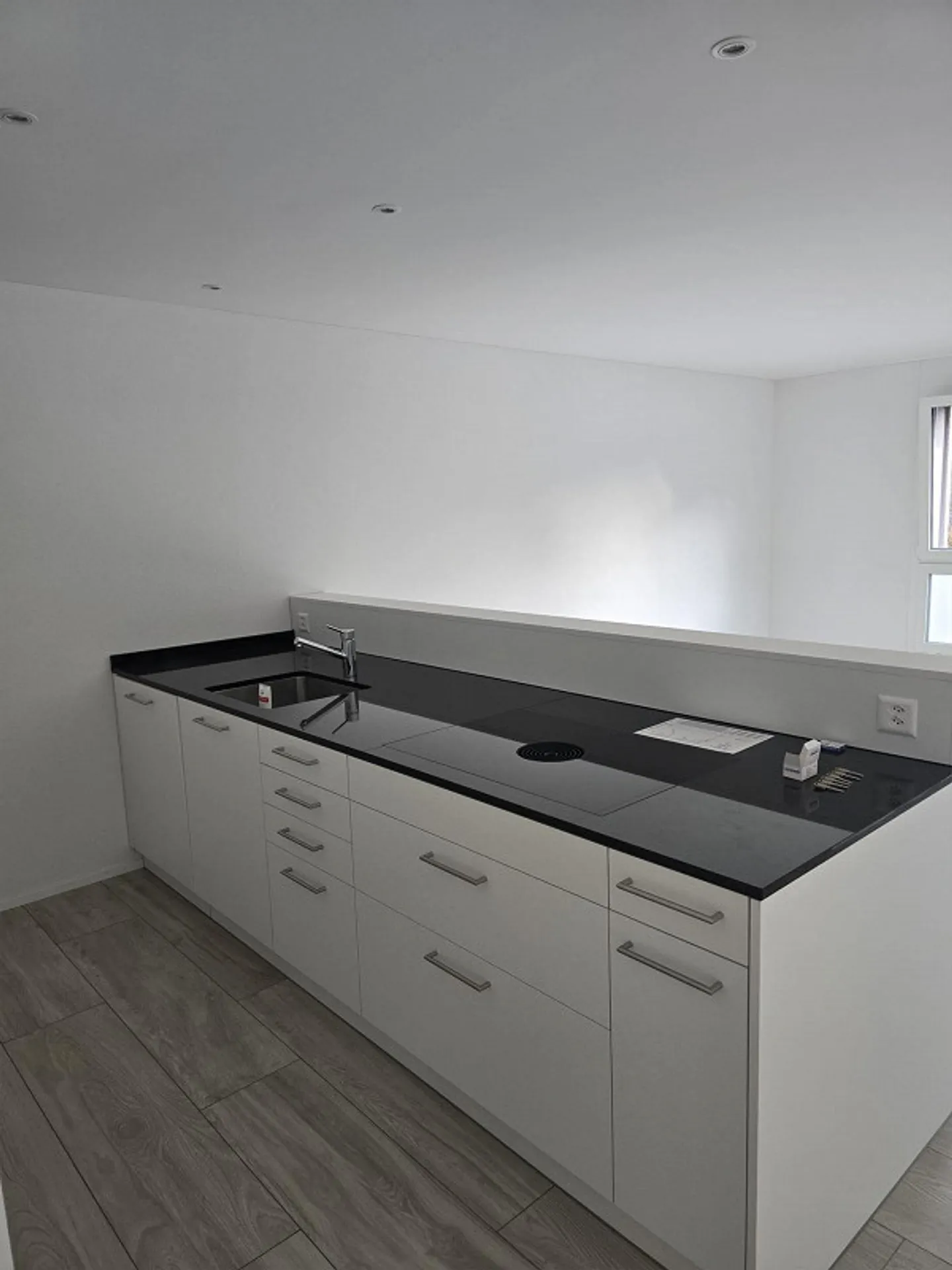 FIRST RENTAL: exclusive new 4.5-room apartment (116 m2) - Photo 3 of 11