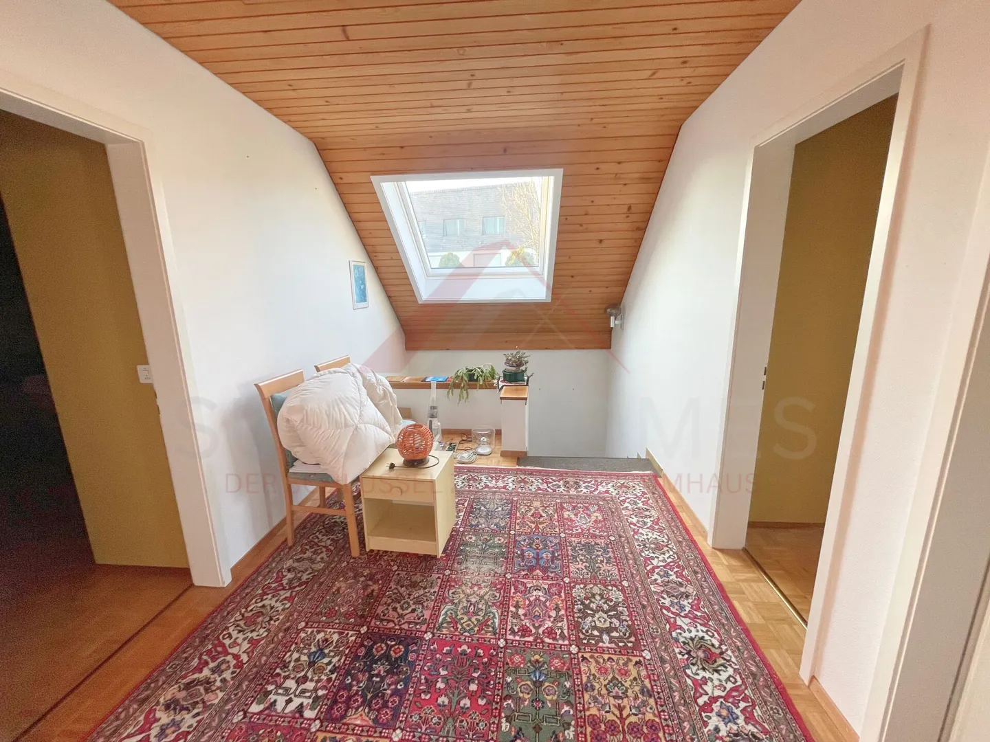 Living with a View - 5.5 Room House in the Best Location of Lohn-Ammannsegg - Photo 17 of 29