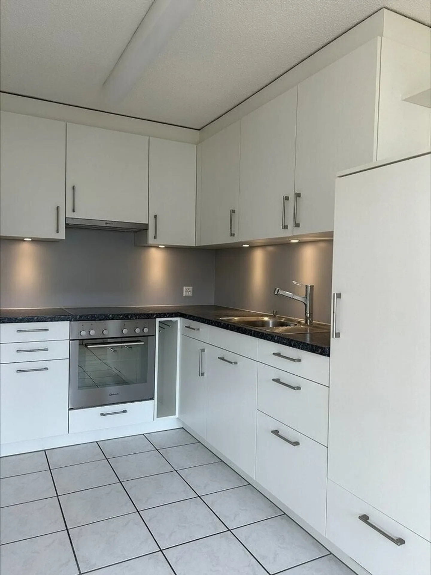 Wohnung sucht Single - Foto 3 von 5