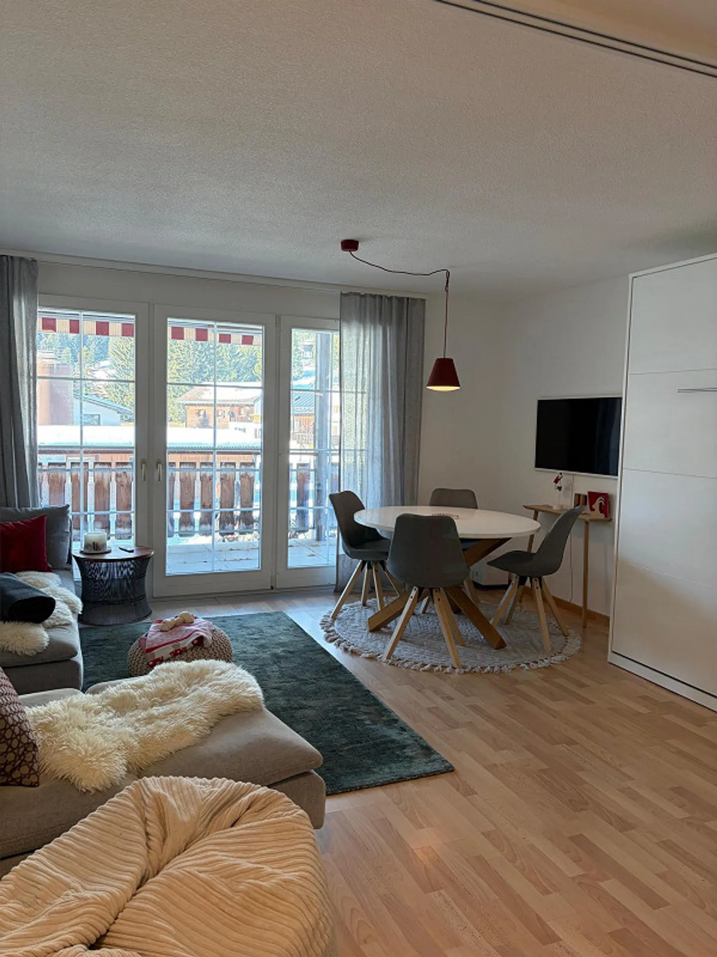 Sonnige 2,5 Zimmerwohnung in Valbella - Foto 3 von 10