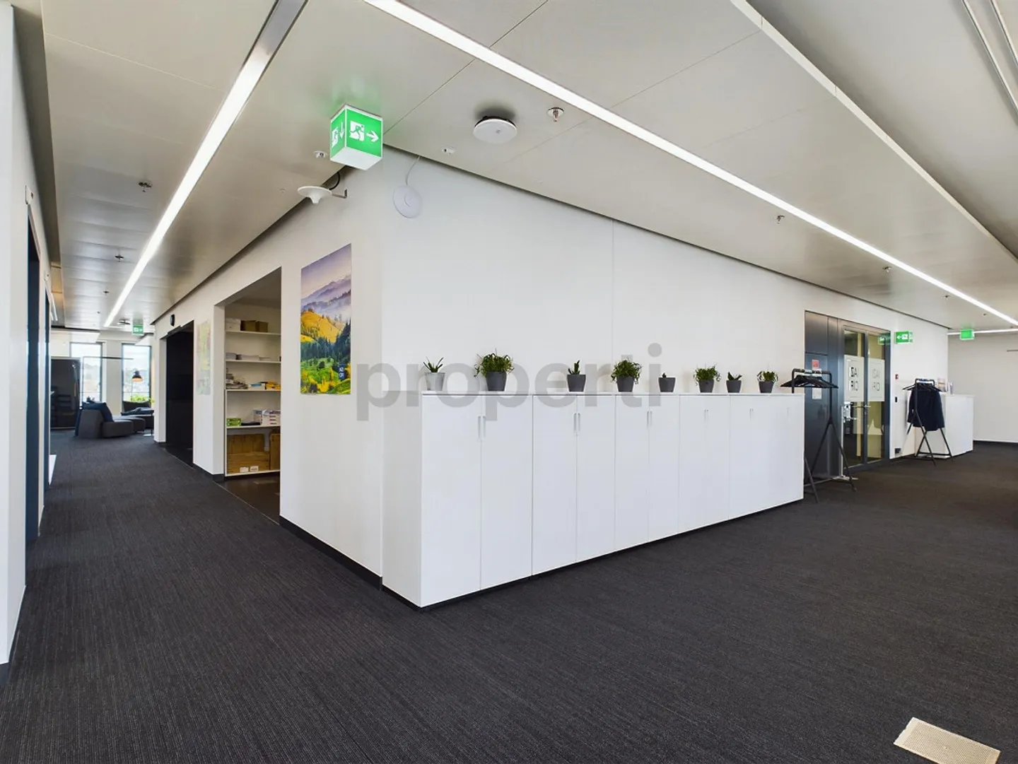 Ufficio moderno e luminoso a Oerlikon in posizione privilegiata - Foto 11 di 12
