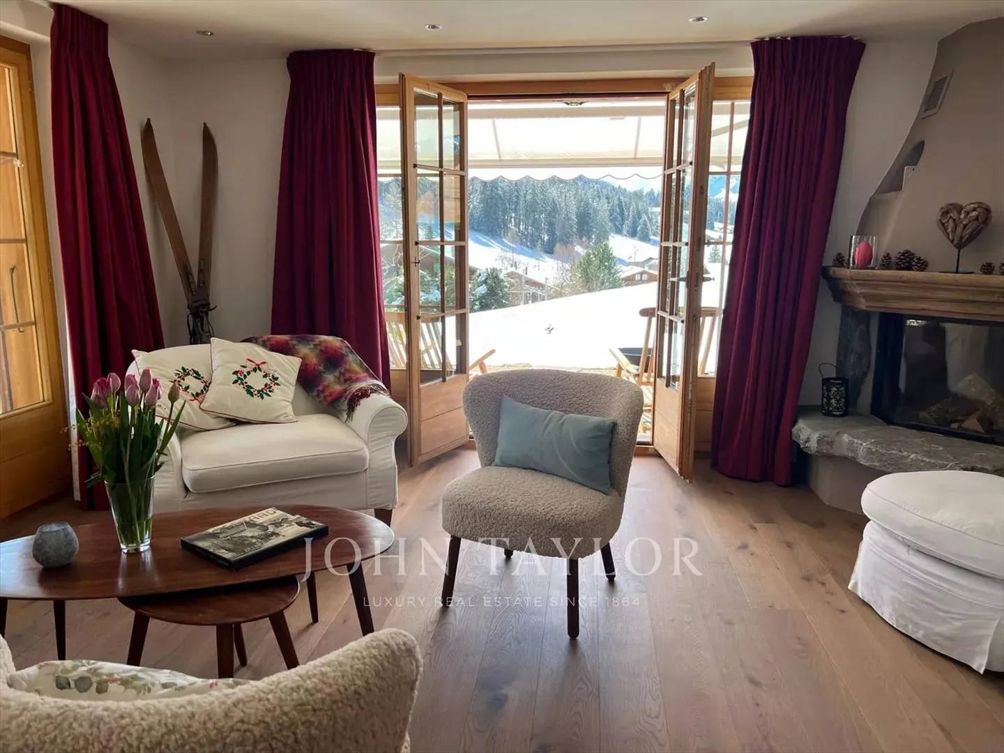 Apartment - Photo 2 of 13