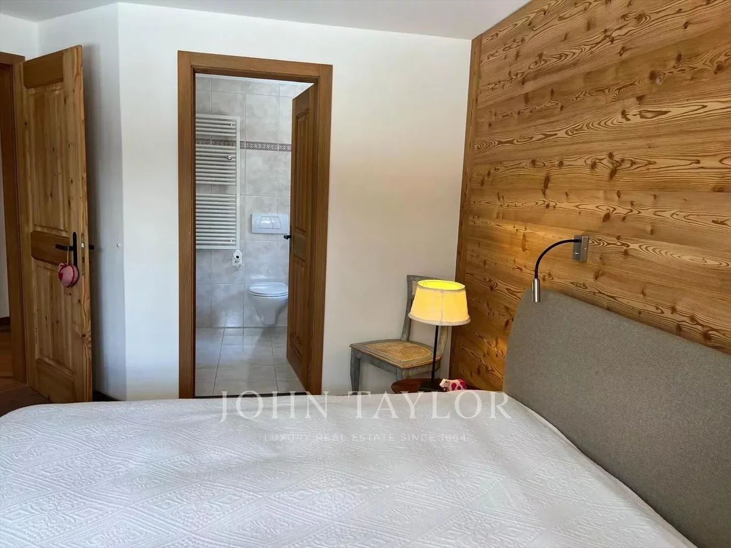 Apartment - Photo 6 of 13