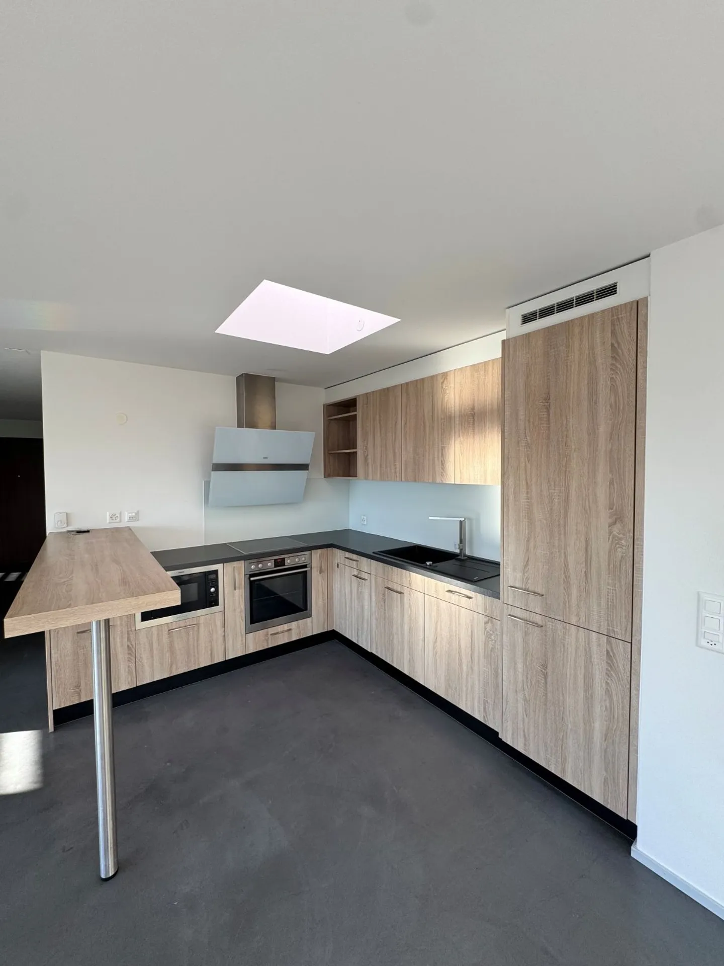 Modernes Apartment mit Terrasse - Foto 2 von 12