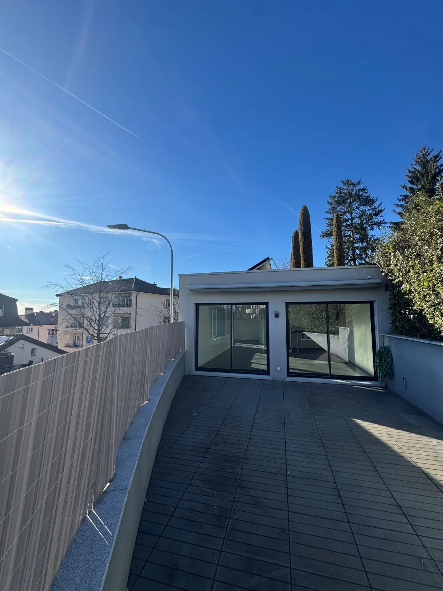 Modernes Apartment mit Terrasse - Foto 9 von 12