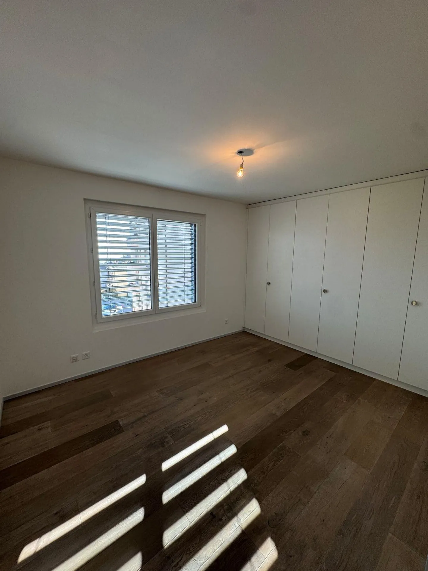 Modernes Apartment mit Terrasse - Foto 4 von 12