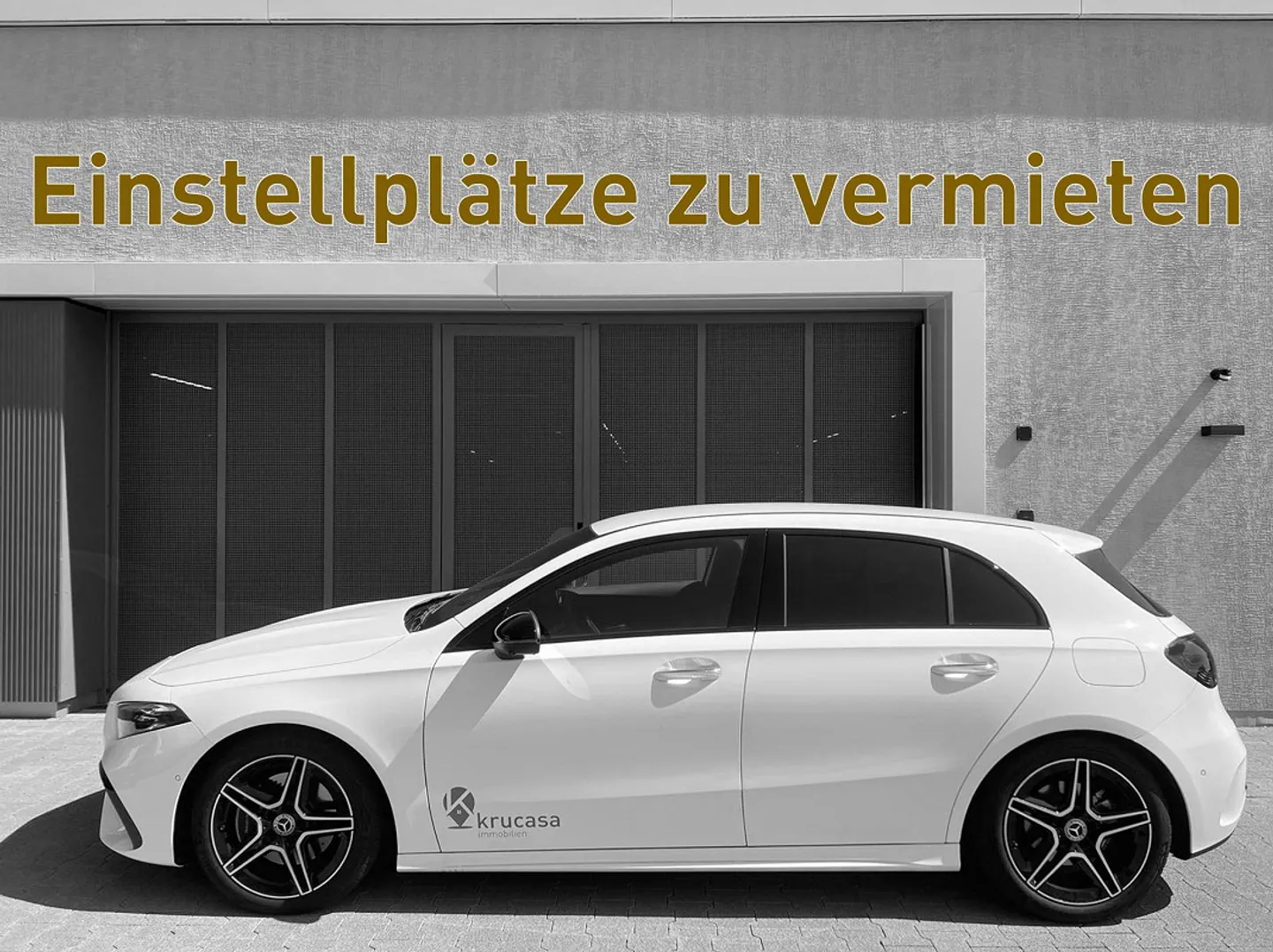 Einstellhallenplatz und Aussenabstellplätze zu vermieten - Foto 1 di 2