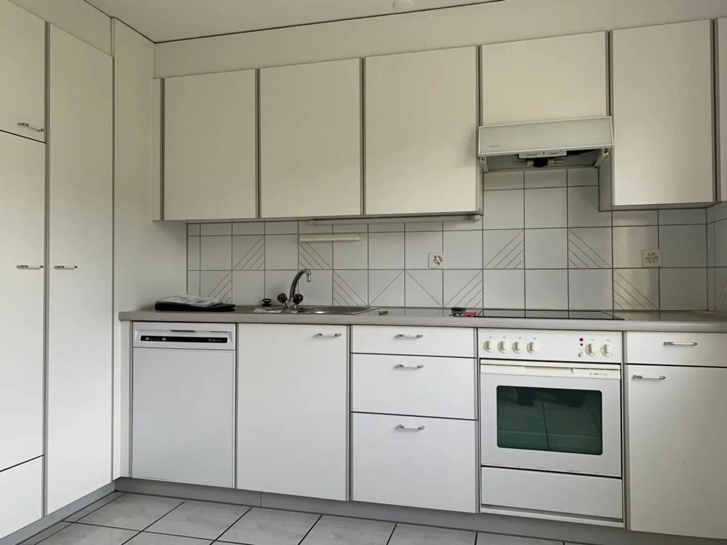 Appartement spacieux 4.5 pièces - Photo 4 sur 9