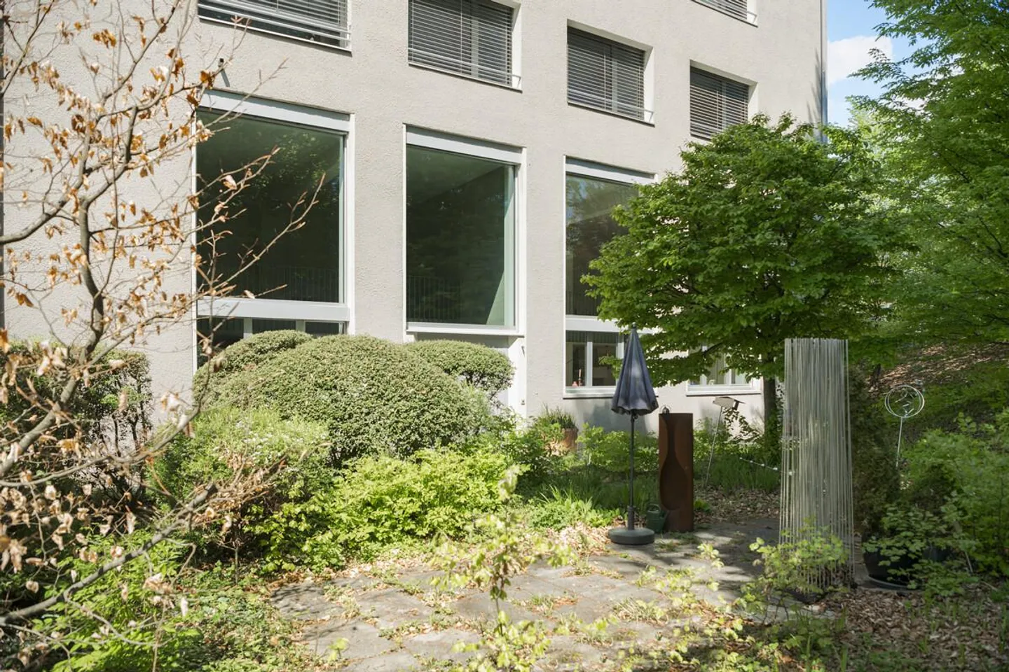 Winterthur : Appartement en loft avec galerie et jardin dans le quartier Haldengut - Photo 5 sur 6