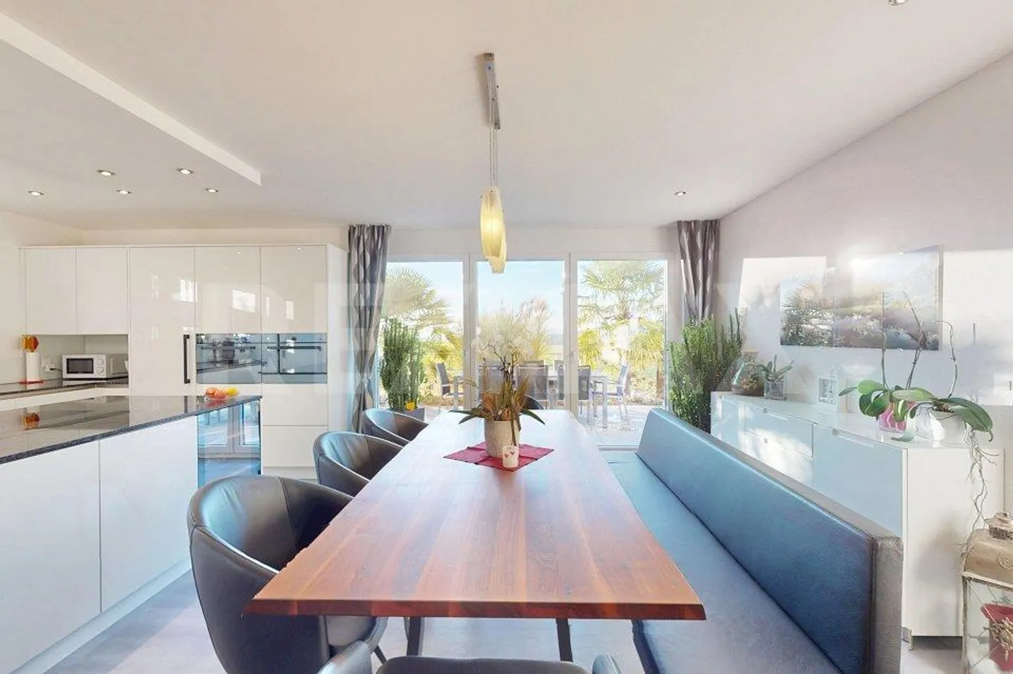 Appartement de jardin 4.5 pièces inhabituel avec vue panoramique et intimité - Photo 5 sur 13