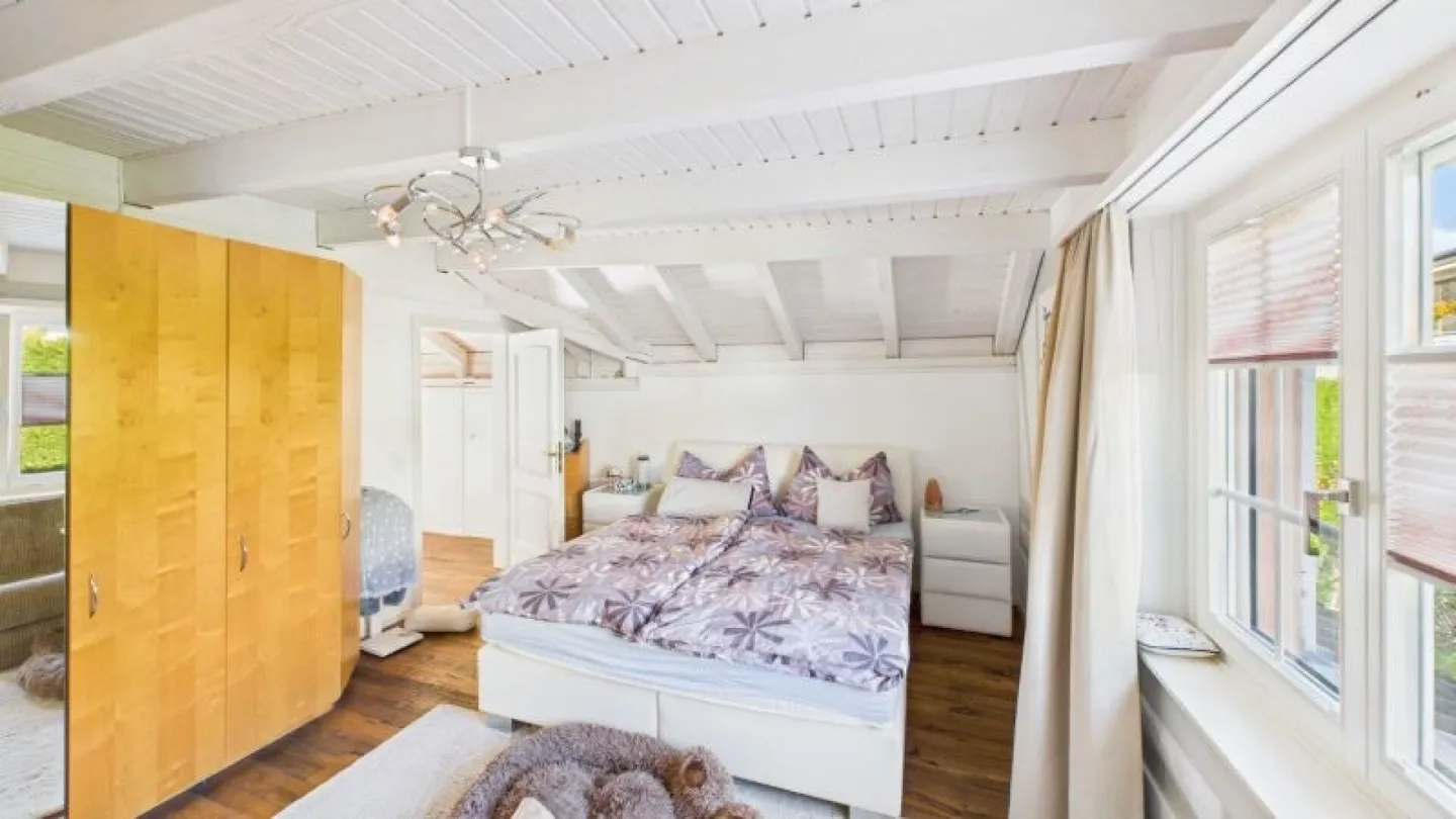 Open Architecture with Large Plot - Photo 8 of 10