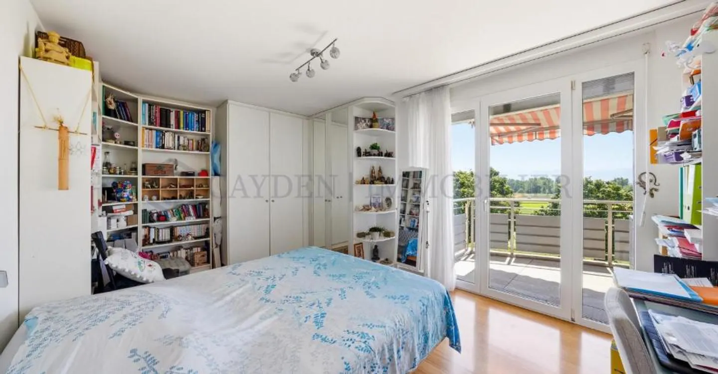 Magnificent 5.5-room apartment with panoramic view of the Alps - Photo 10 of 12