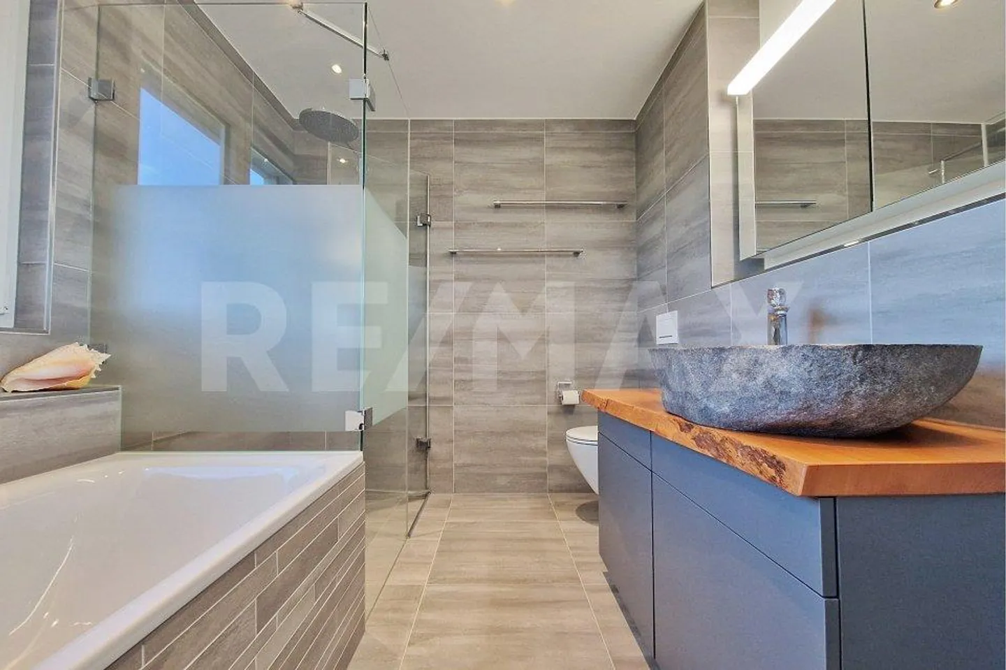 Appartement de jardin 4.5 pièces inhabituel avec vue panoramique et intimité - Photo 9 sur 13