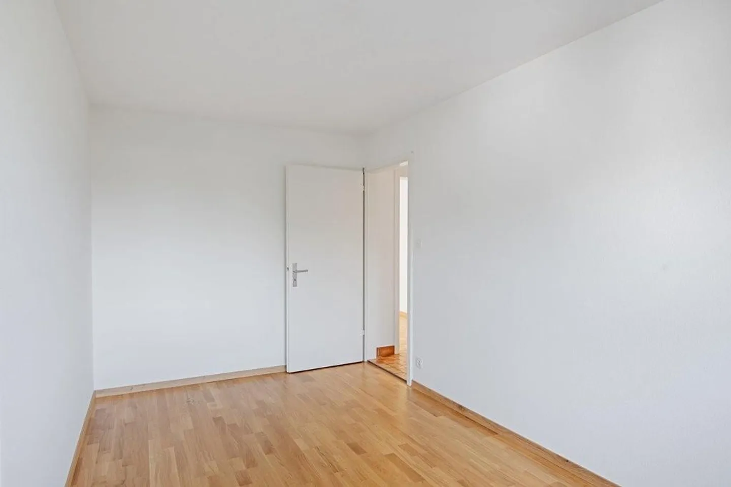 Charmante Wohnung mit Bergblick - Foto 4 von 10