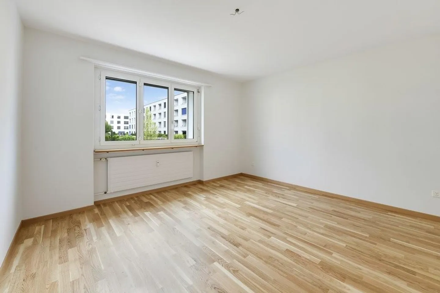 Situato in posizione comoda, tranquillo e soleggiato! - Foto 4 di 8