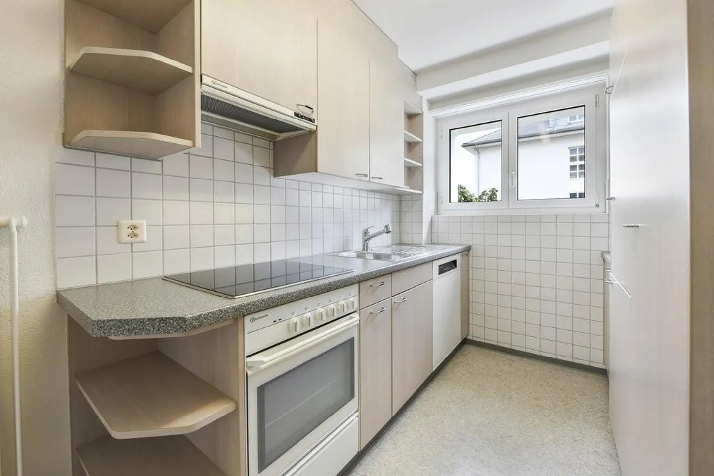 Situato in posizione comoda, tranquillo e soleggiato! - Foto 6 di 8