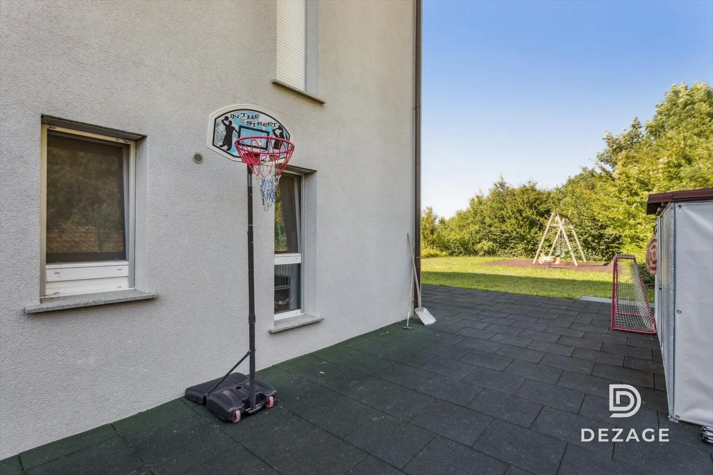 Large Family Apartment with Garden, 5 Minutes from Romont - Photo 9 of 13