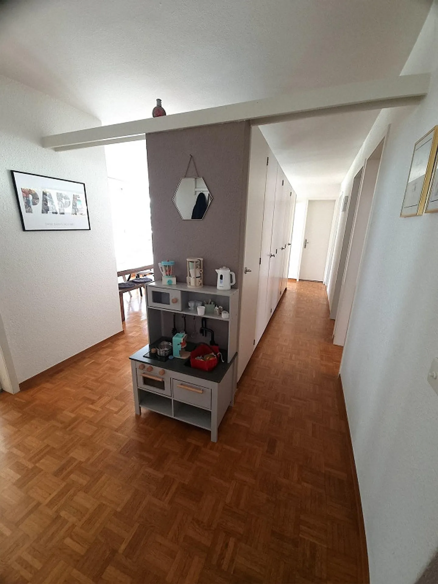 4 Room Apartment - Photo 1 of 7