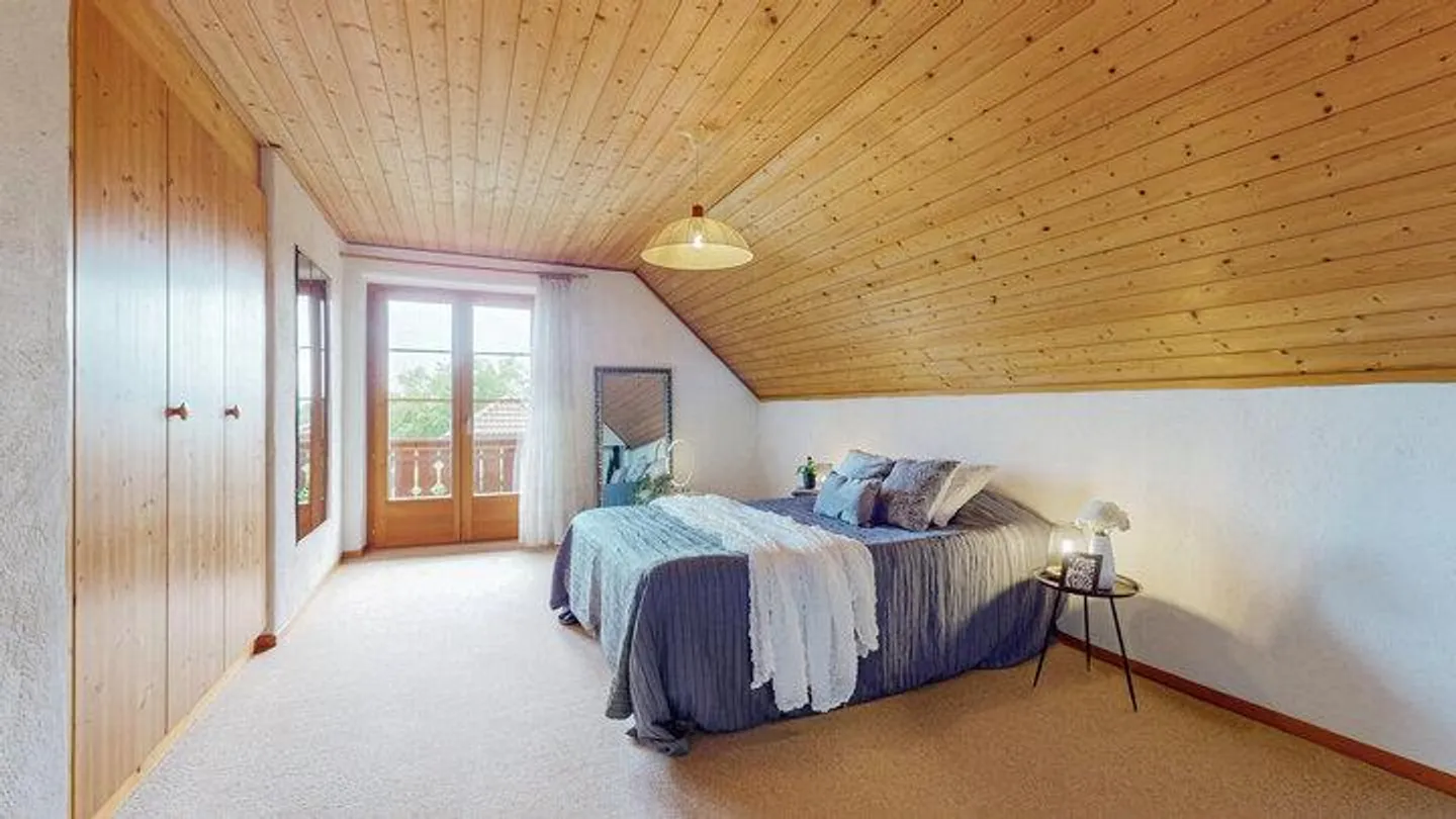 VILLA DE CAMPAGNE ATTRACTIVE DE 8,5 PIÈCES - Photo 6 sur 8