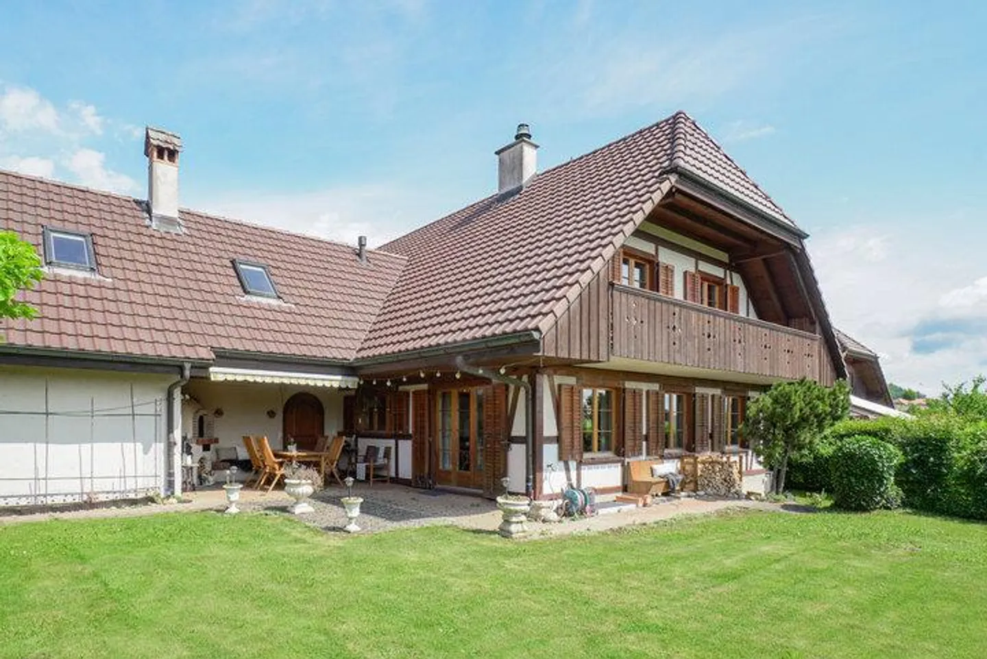 VILLA DE CAMPAGNE ATTRACTIVE DE 8,5 PIÈCES - Photo 8 sur 8