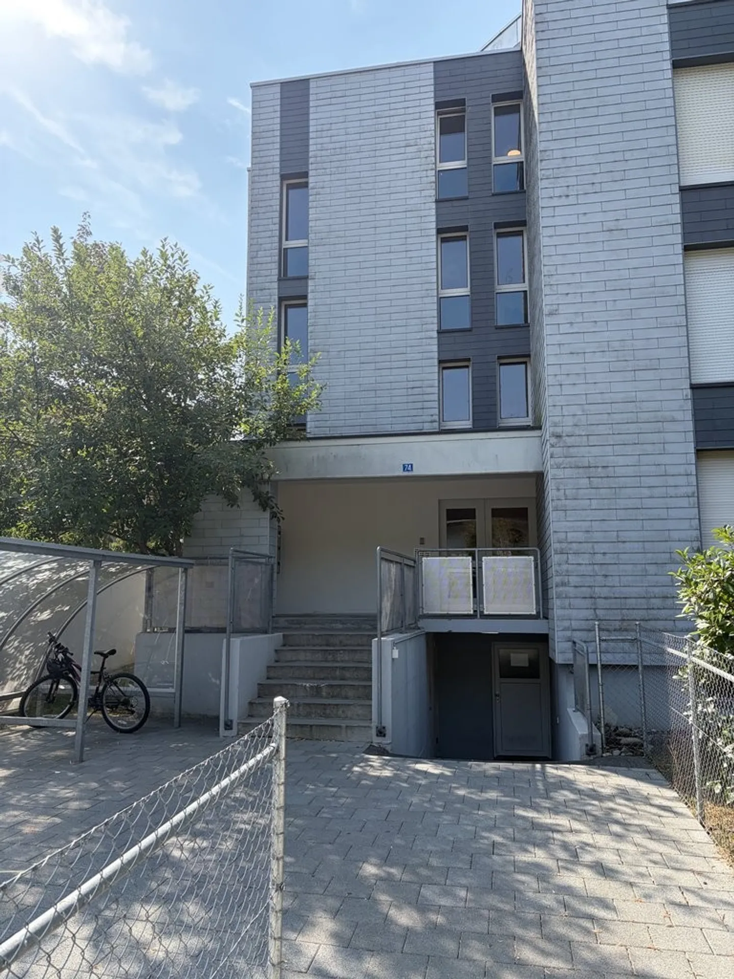 Charmante Wohnung in Kerzers - Foto 1 von 8