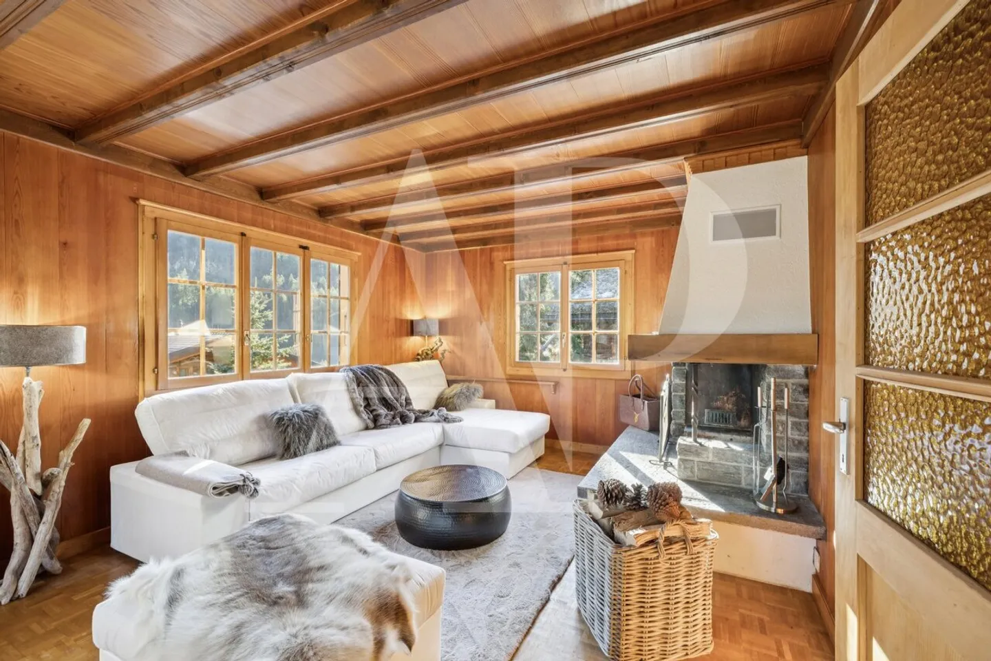 Enjoy a magical winter in this authentic chalet - Photo 21 of 31