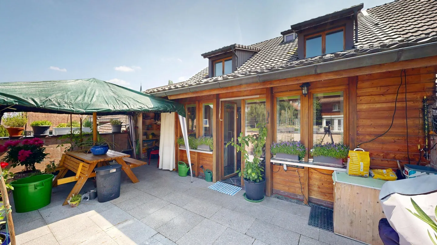 Appartement charmant avec terrasse à Bennwil - Photo 3 sur 22