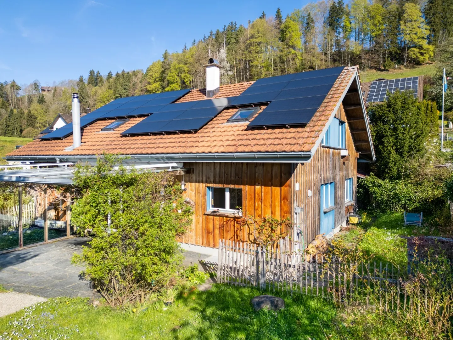 Sunny Residential Paradise with Large Natural Garden - Photo 1 of 7