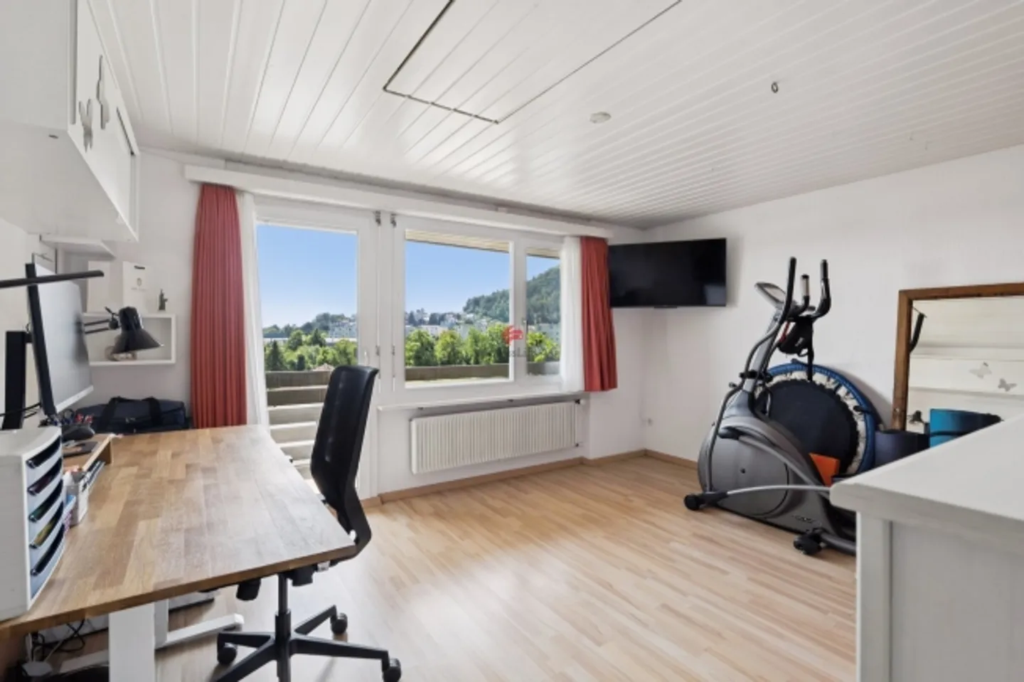 Your oasis of well-being with pool and large garden is waiting for you! - Photo 11 of 20