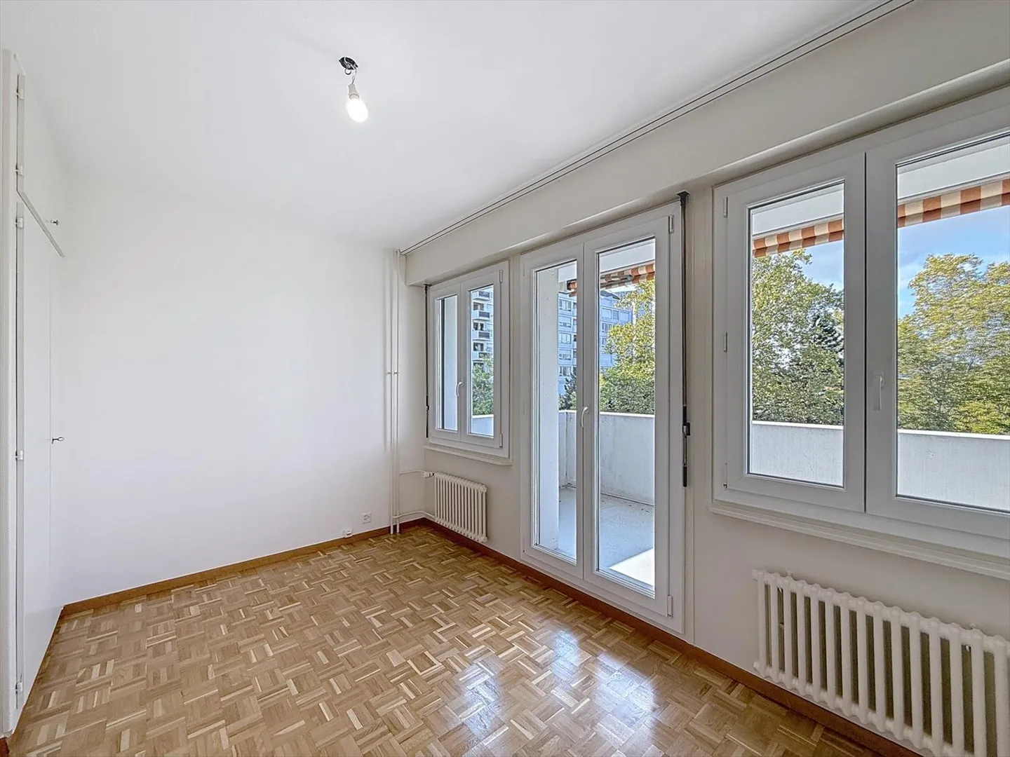 Appartamento in affitto - Foto 6 di 12