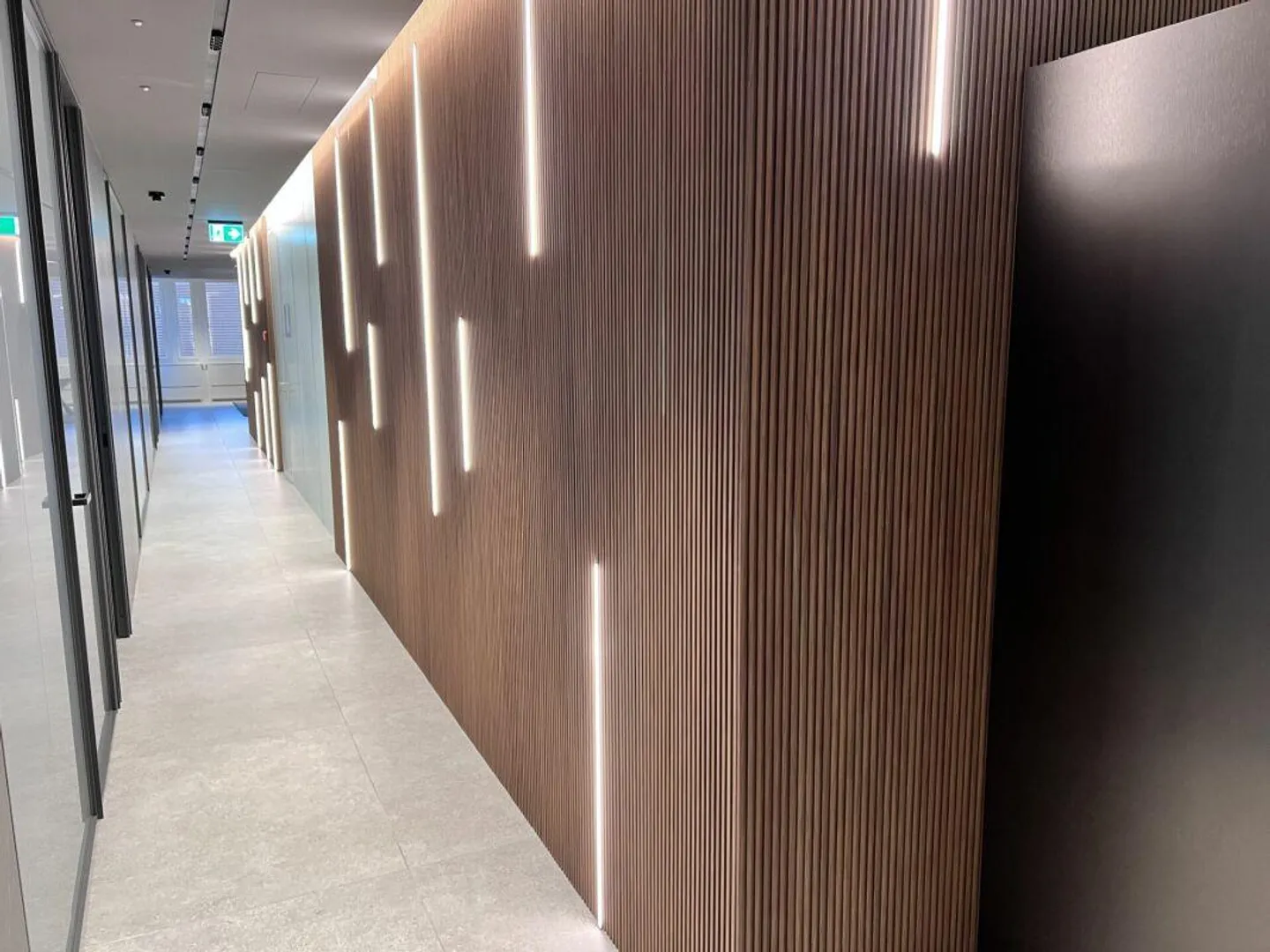 Elegant and Modern Office in Strategic Location - Photo 1 of 6