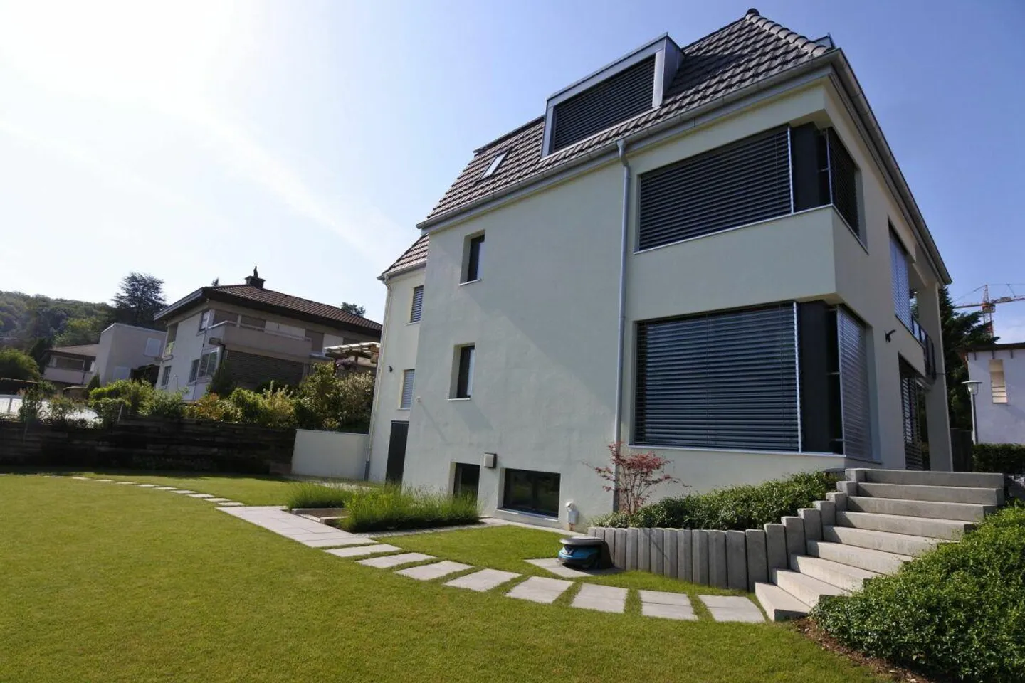 Modernes Penthouse mit Balkon - Foto 2 von 7
