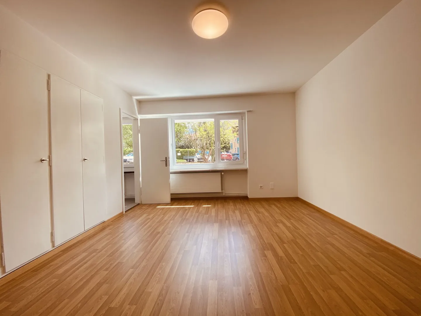 3.OG-mitte Nr. 2032, Total sanierte Single Wohnung - Foto 3 von 4
