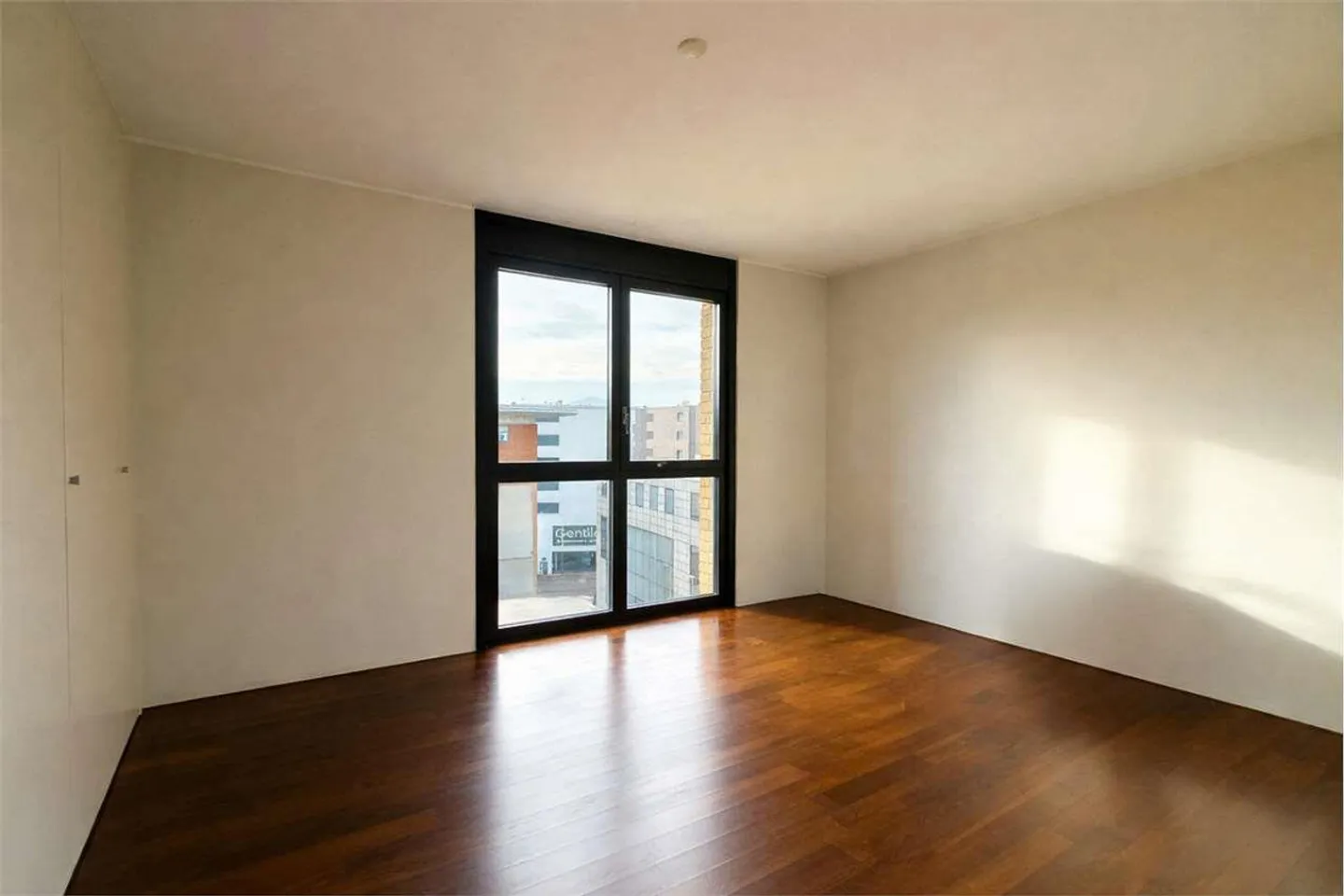 Duplex Penthouse - Photo 6 of 9