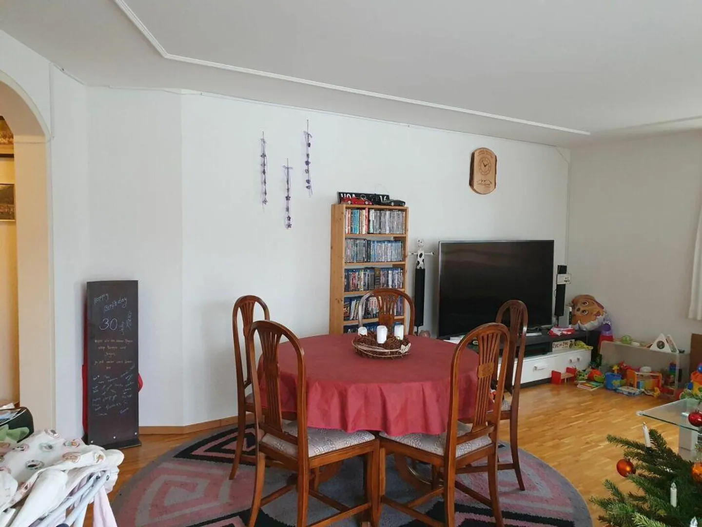 4.5-room apartment with cozy garden seating area - Photo 2 of 9