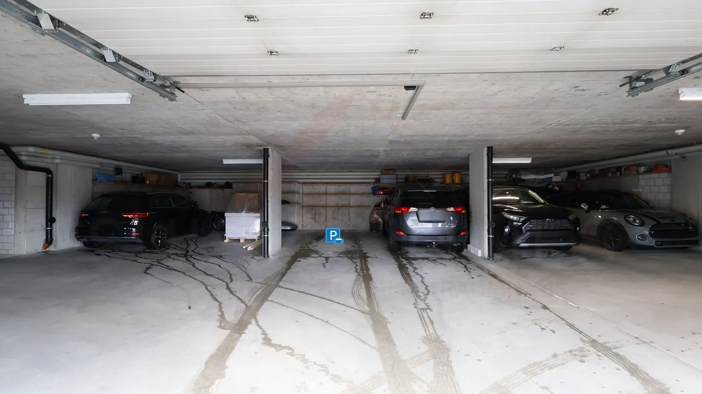 Maisonette attraente di 4,5 stanze in una posizione tranquilla - con balcone - Foto 14 di 19
