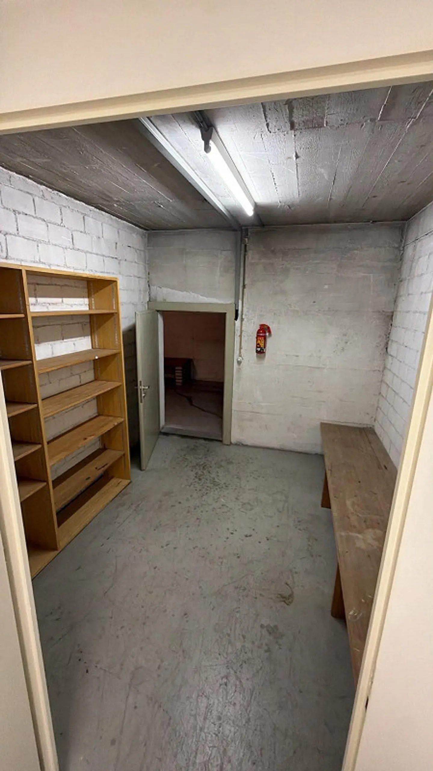Espace de stockage à louer au 1er sous-sol - Photo 1 sur 5