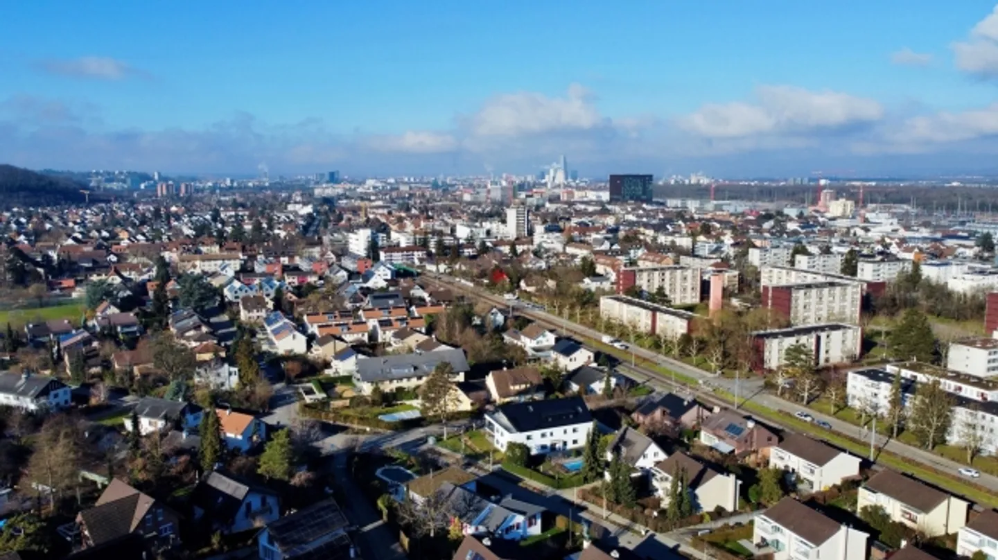 «Ihr Wohntraum beginnt hier!» - Foto 3 von 18