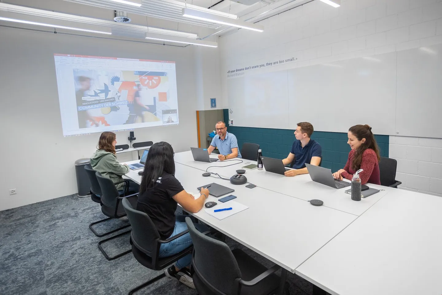 Moderne Einzelbüros in attraktivem Umfeld: 20m2 - 43m2 (für 3-8 APs) - Foto 9 von 12