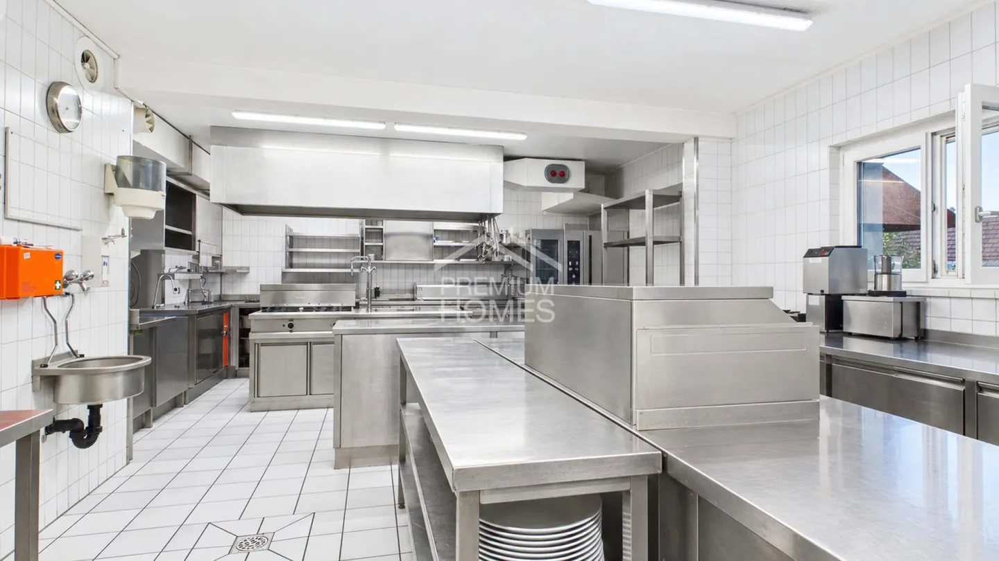 Mixed-Use Investment Property - Photo 9 of 11